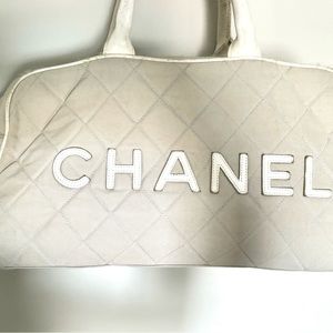 CHANEL Sport Gray Vintage Quilted Handbag (Auth)